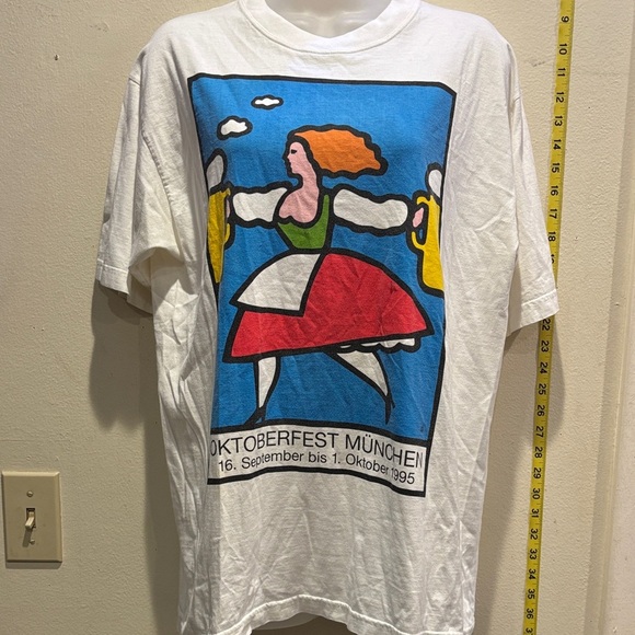 Oktoberfest München Graphic T-Shirt 1995 - Picture 1 of 3